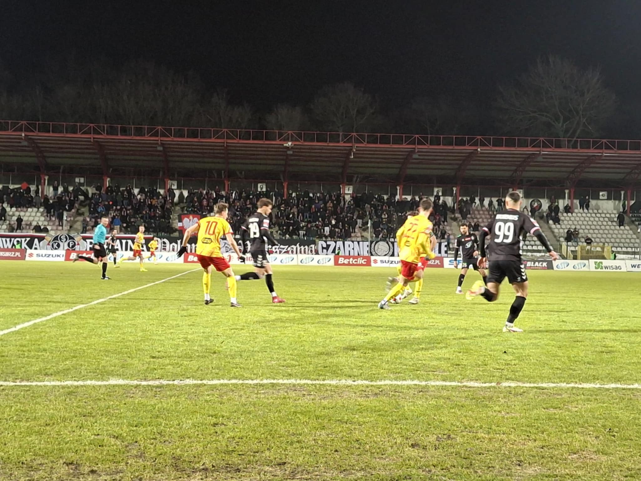 Bez bramek ze Zniczem