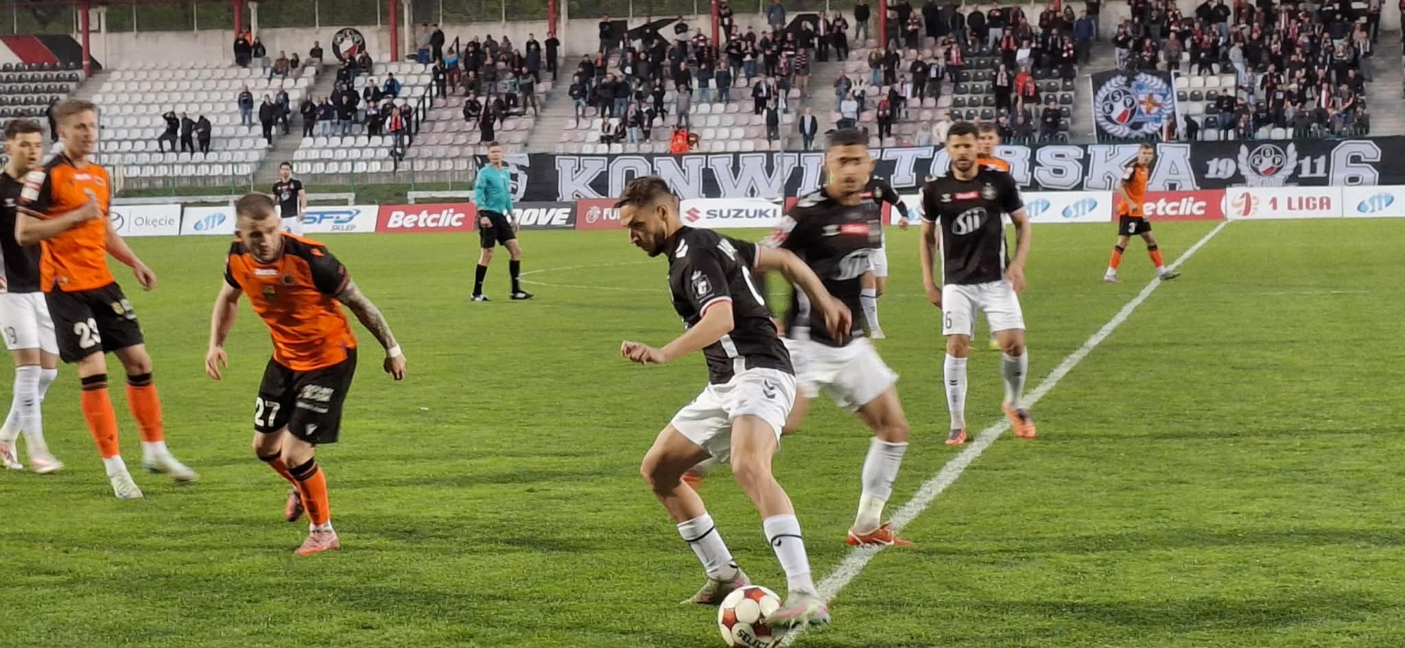 Janasik: Czujemy wsparcie kibiców