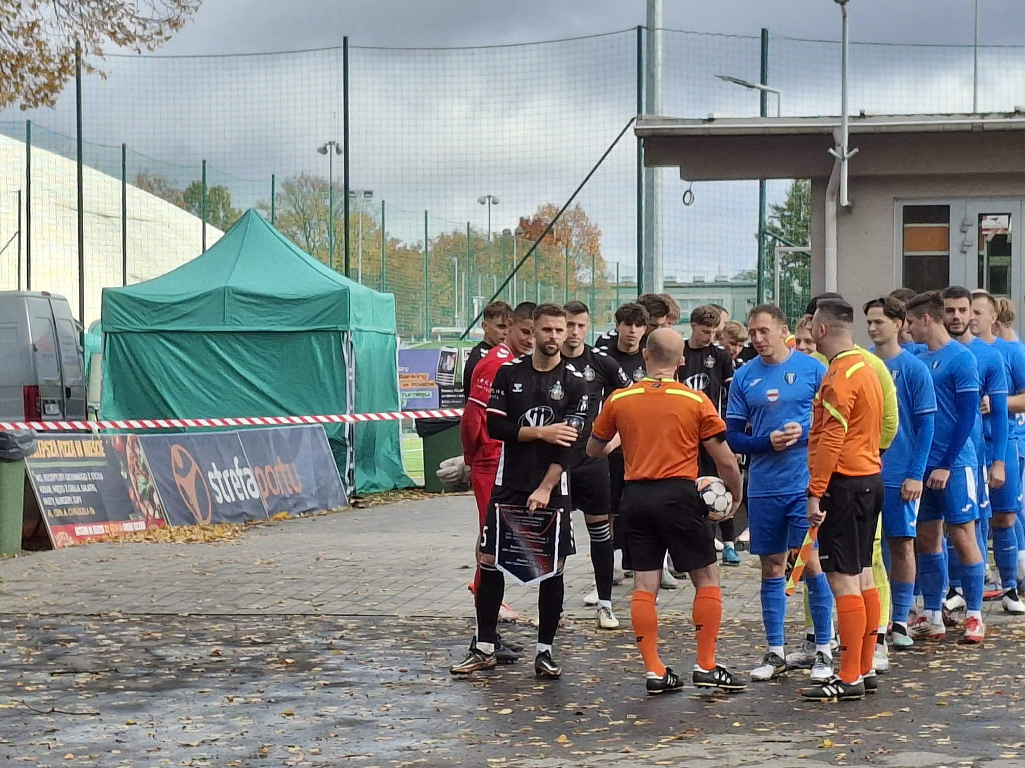 Polonia II rozbija Escolę Varsovia i utrzymuje pozycję lidera tabeli